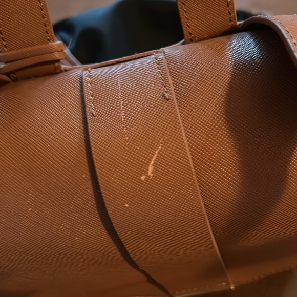 Tory Burch Backpack Black Nylon W / Leather Pockets and Accents in Tan Leather - Picture 14 of 16